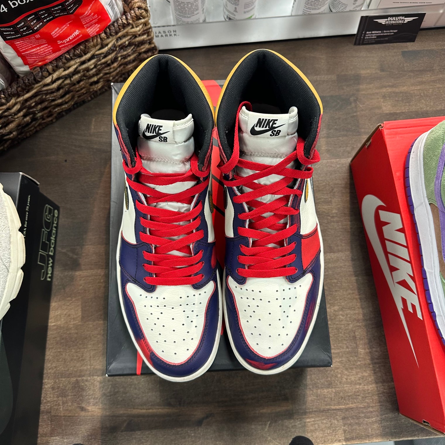 LA to Chicago Jordan 1 High SB (USED)