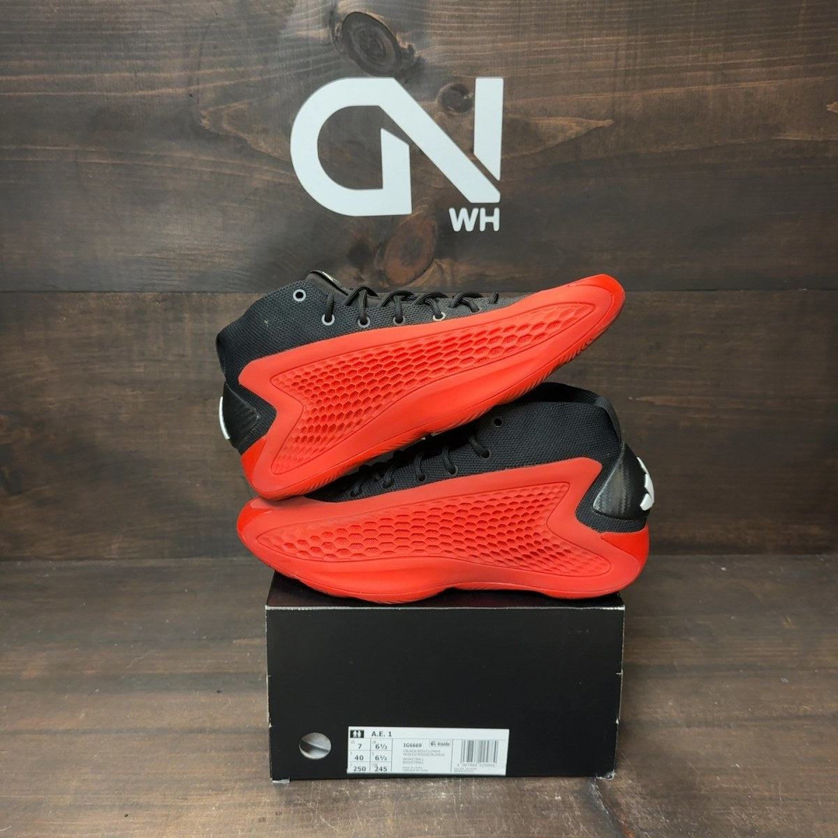adidas AE 1 Georgia Bulldogs Size 7 (Pre-Owned)