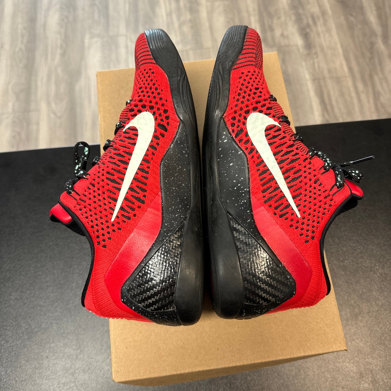 University Red Kobe 9 Elite Low (USED;NO BOX)