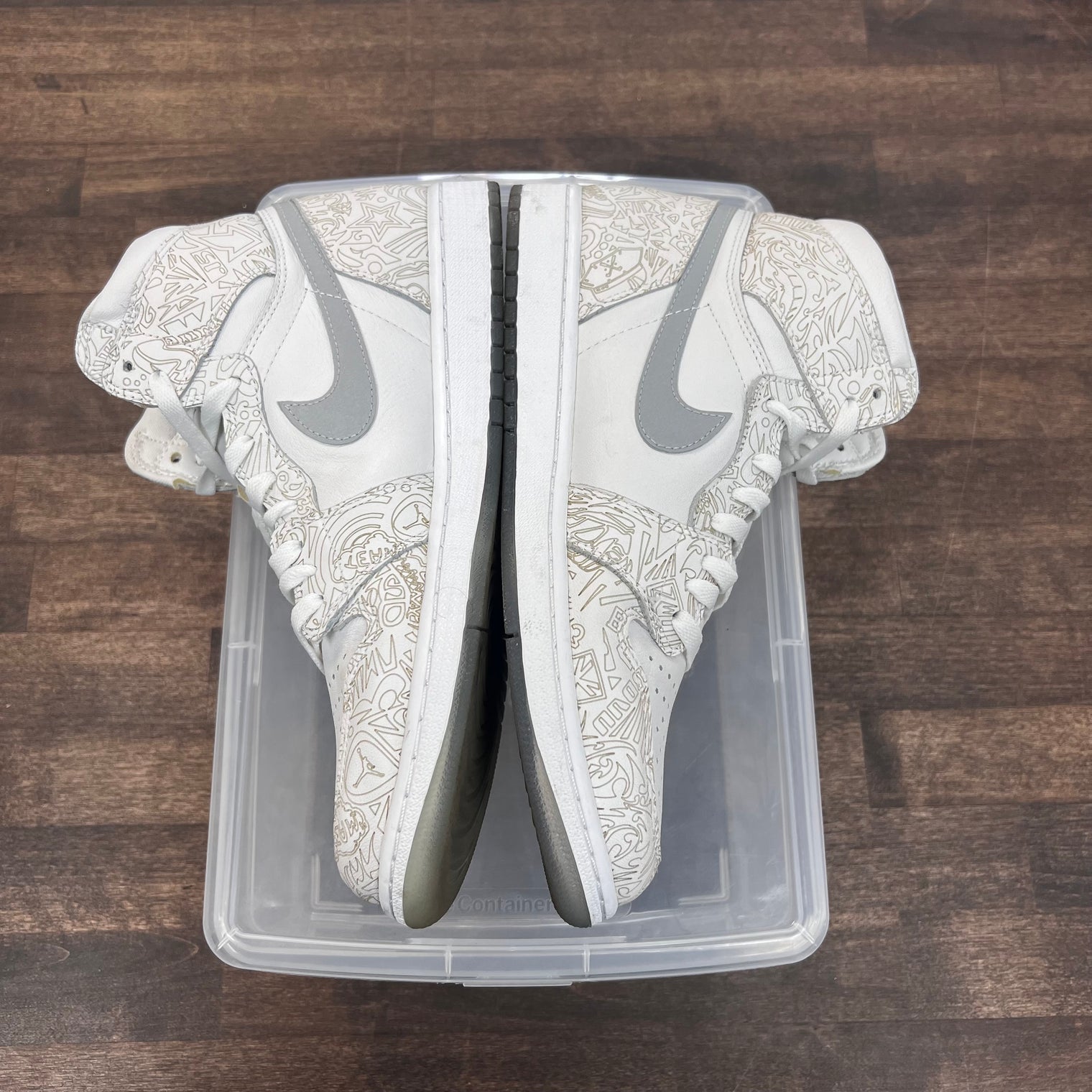 Laser 30th Anniversary Jordan 1 High (USED, No Box)