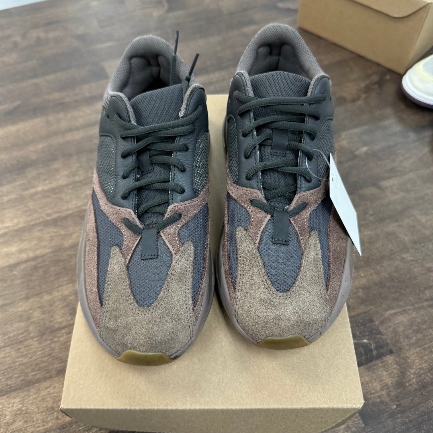 Mauve Yeezy 700 V1 (USED, No Box)