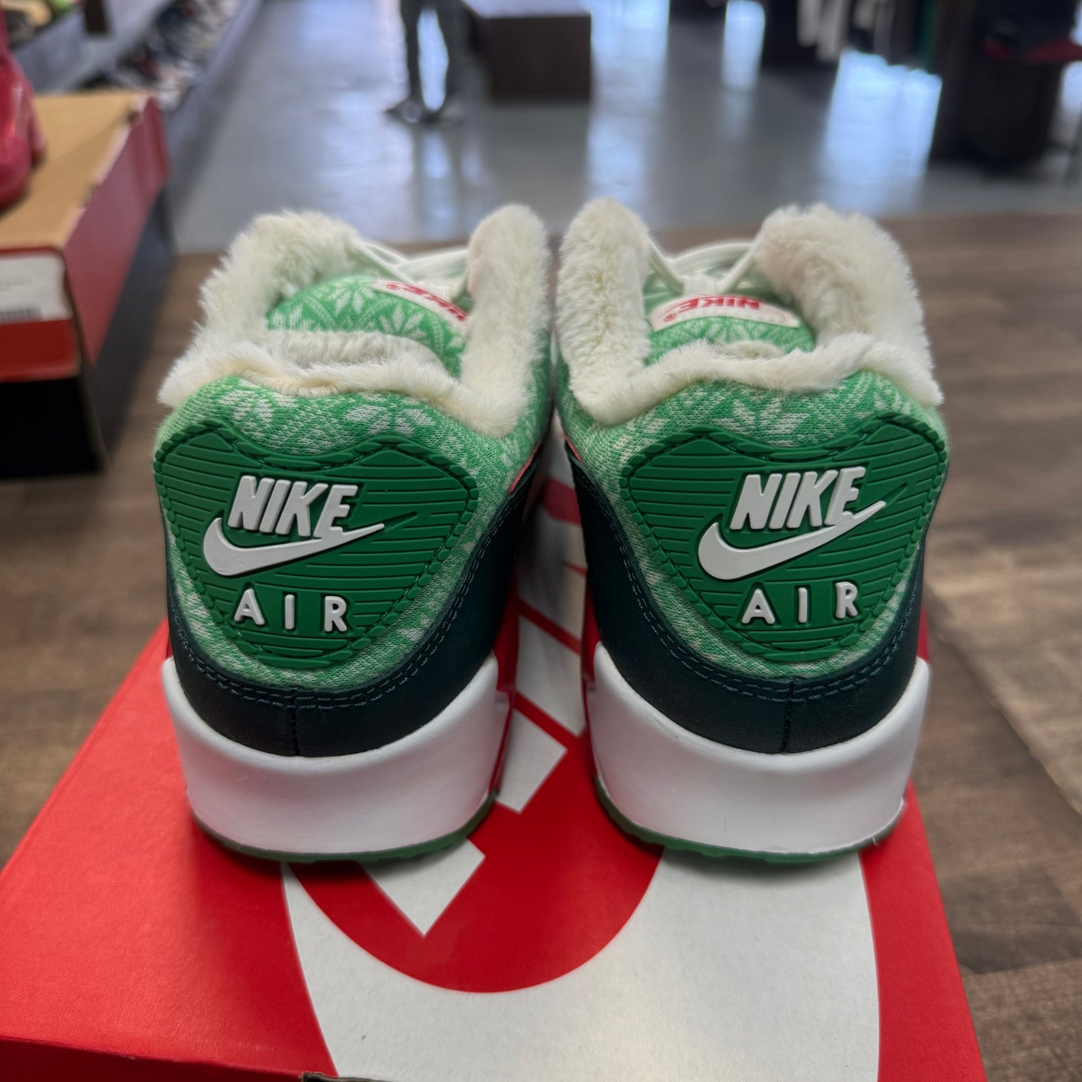 Nike Air Max 90 Nordic Christmas (2020) (US 8.5) (USED)