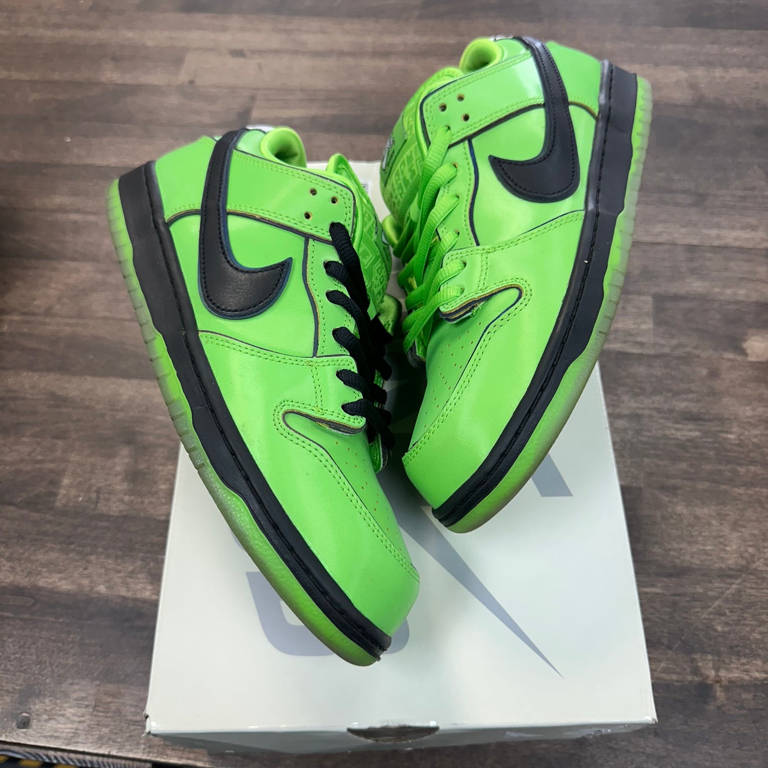 Buttercup Powerpuff Girls SB Dunk Low (USED)