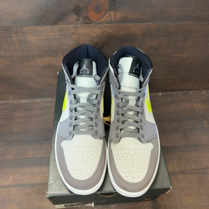 Jordan 1 Mid Gunsmoke Volt - Image 3