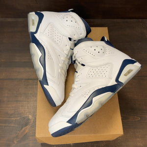 Jordan 6 Retro Midnight Navy (2022) Size 10.5 (Pre-Owned) - Image 2