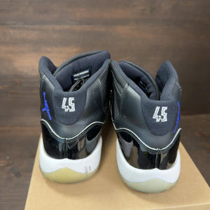 Jordan 11 Retro Space Jam (2016) (GS) Size 7Y (Pre-Owned) - Image 5
