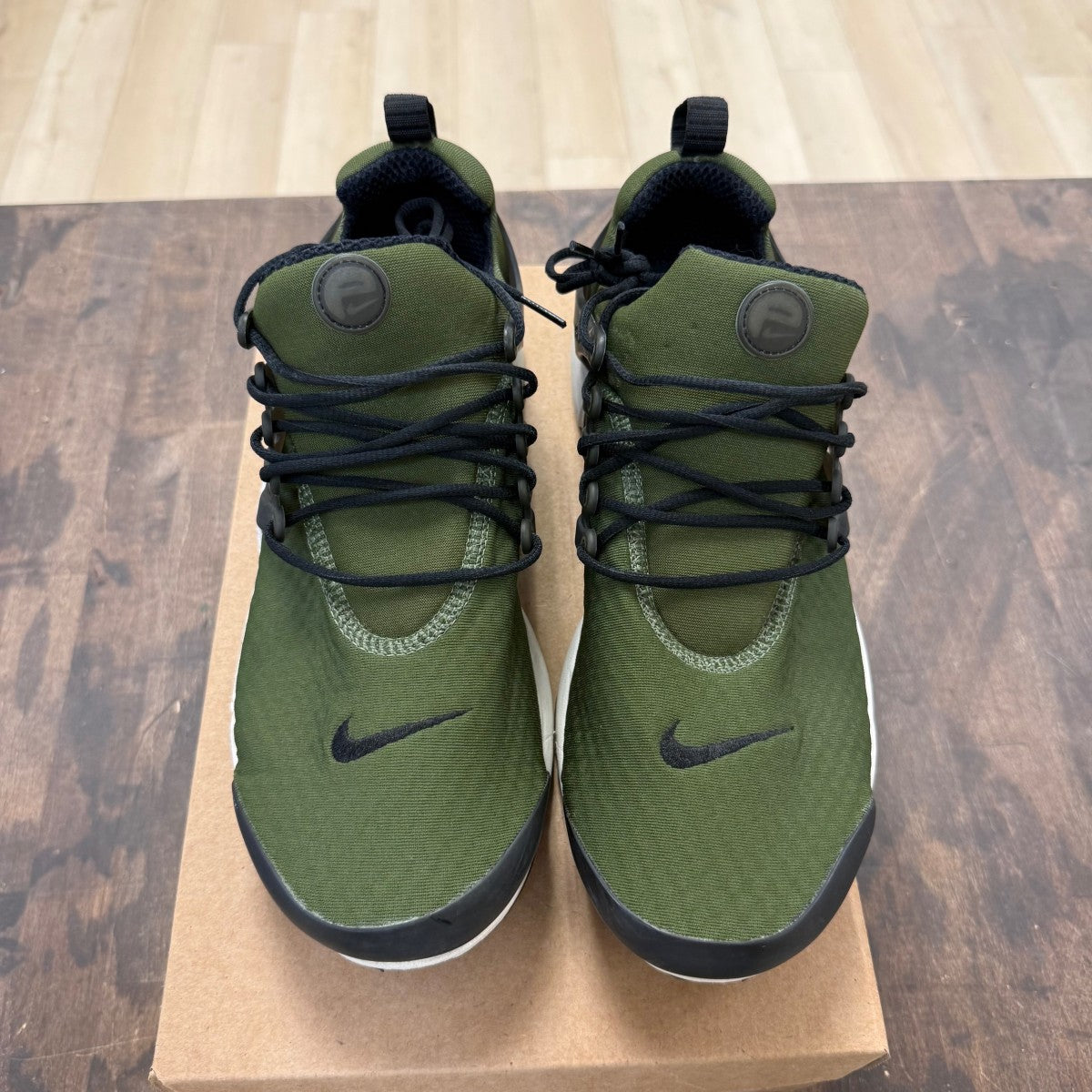 Nike Air Presto Legion Green Size 11 (Pre-Owned) - Image 2