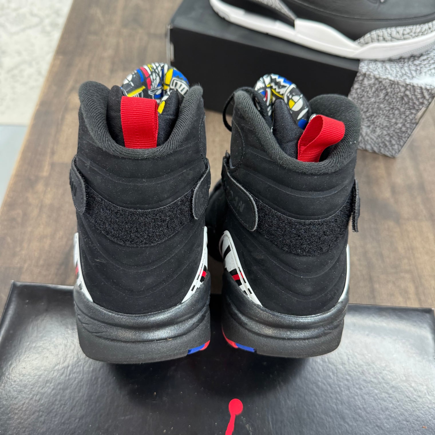 Playoff Jordan 8 Retro (USED)