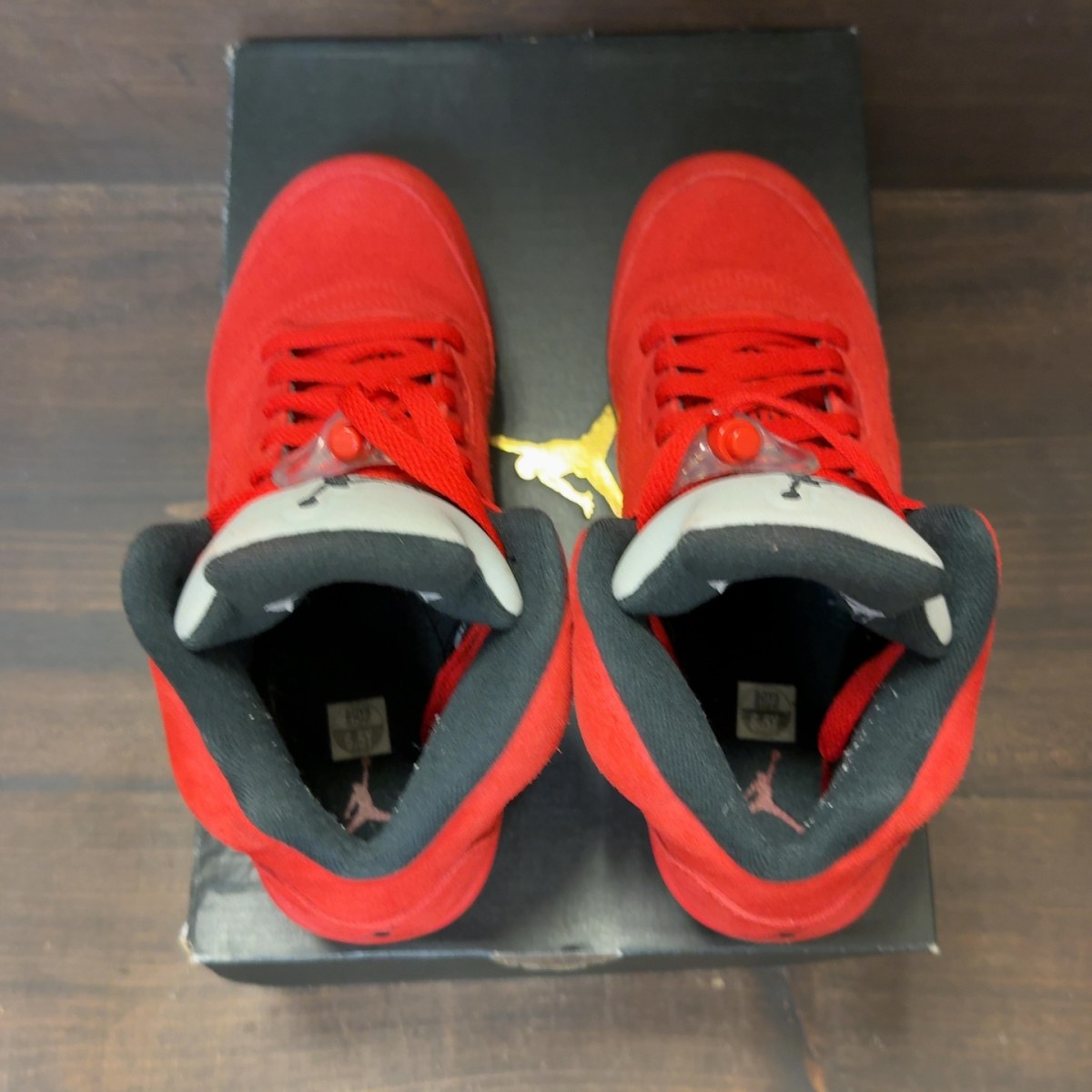 Jordan 5 Retro Red Suede (GS) Size 6.5Y (Pre-Owned) - Image 5