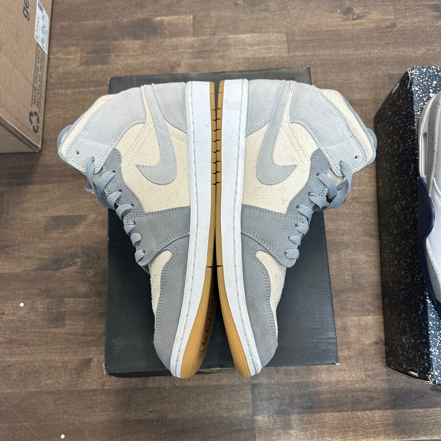 Coconut Milk Particle Grey Jordan 1 Mid (USED)