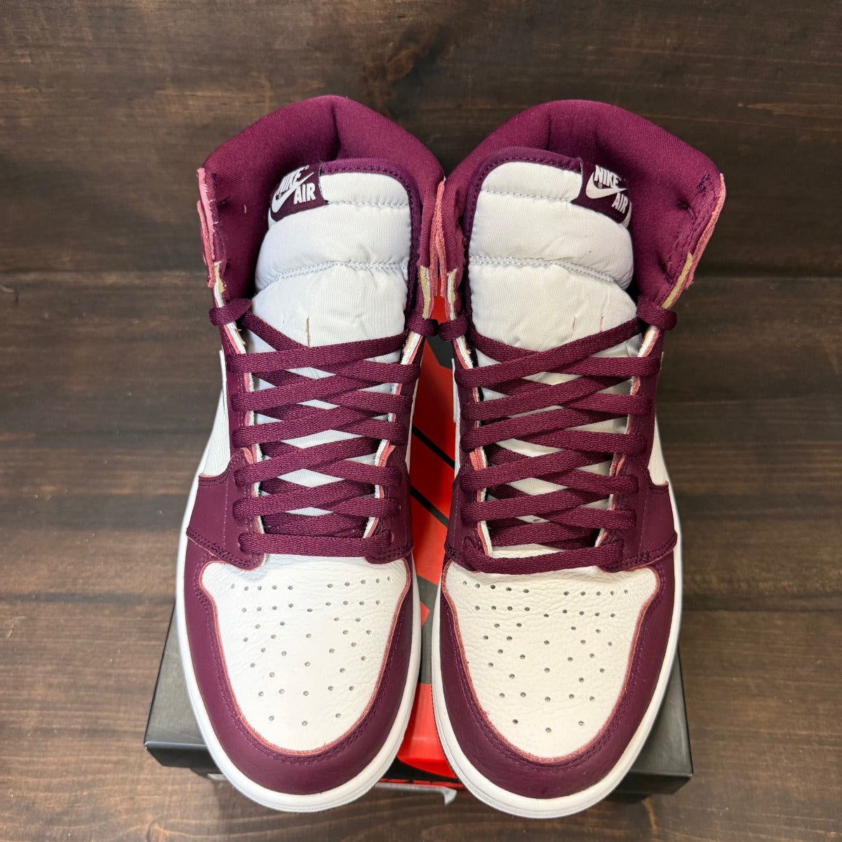 Jordan 1 Retro High OG Bordeaux - Image 2