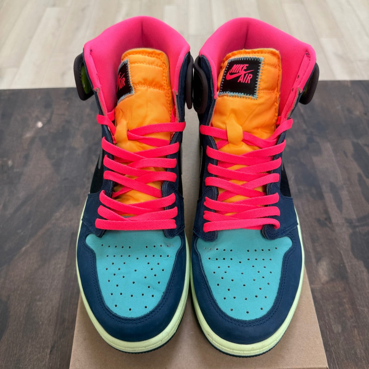 Jordan 1 Retro High Tokyo Bio Hack Size 12 (Pre-Owned) - Image 2