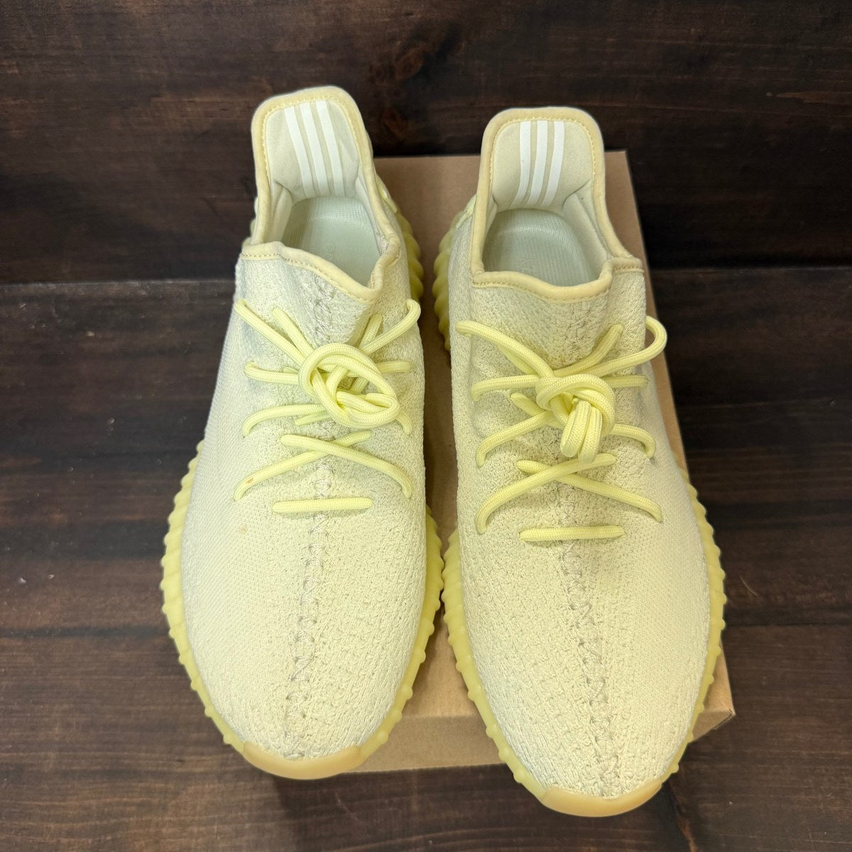 adidas Yeezy Boost 350 V2 Butter Size 11.5 (Pre-Owned) - Image 2