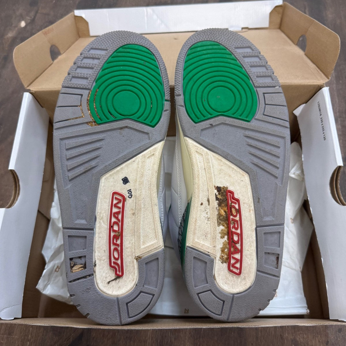 Jordan 3 Retro Lucky Green (Women's) - Image 6
