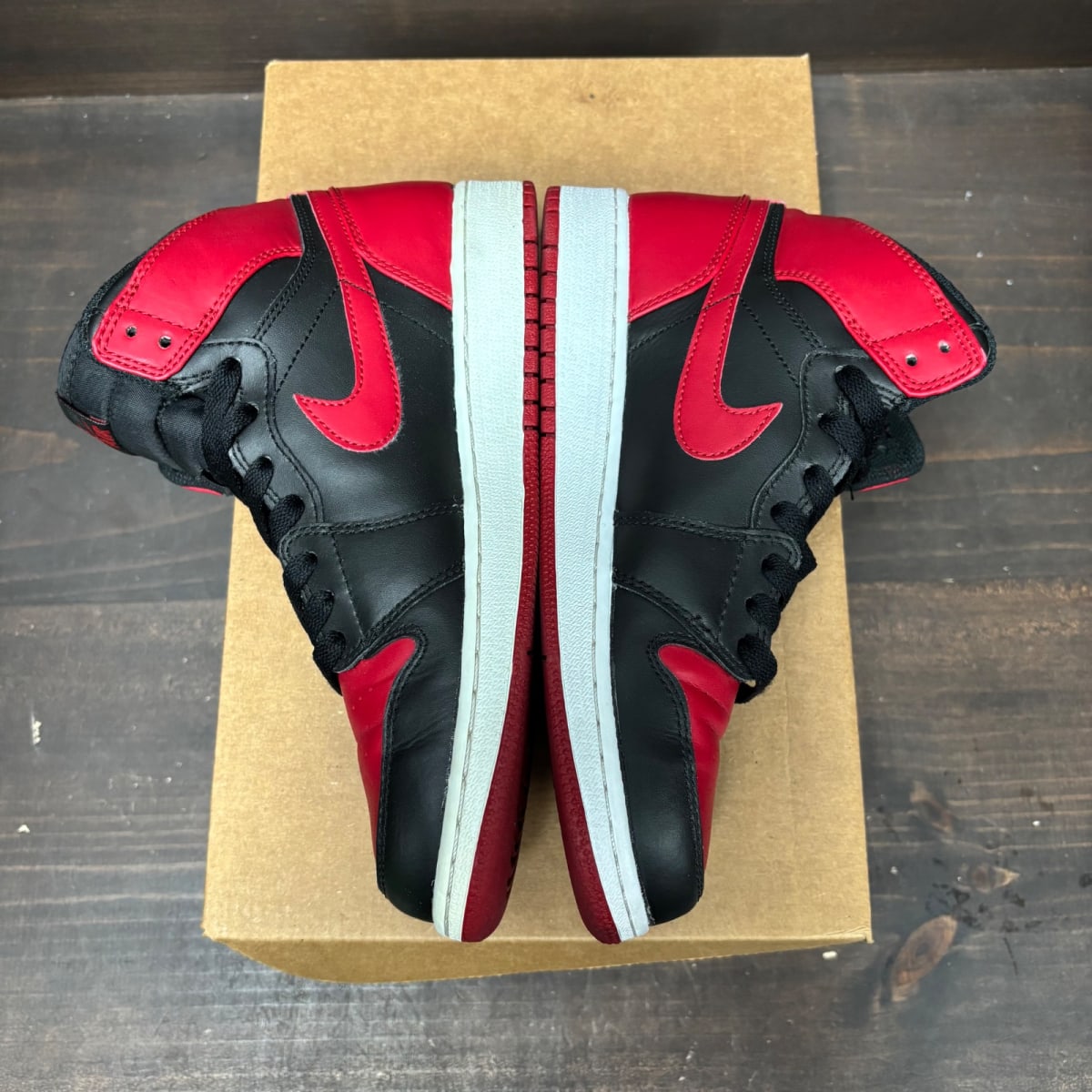 Jordan 1 Retro Bred (2013) (GS) Size 5.5Y (Pre-Owned) - sole