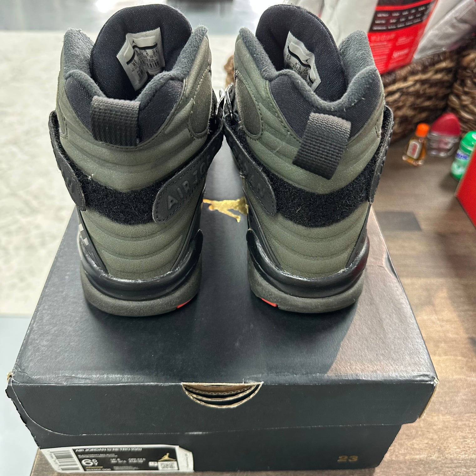 Undefeated Jordan 8 (USED, Replacement Box)
