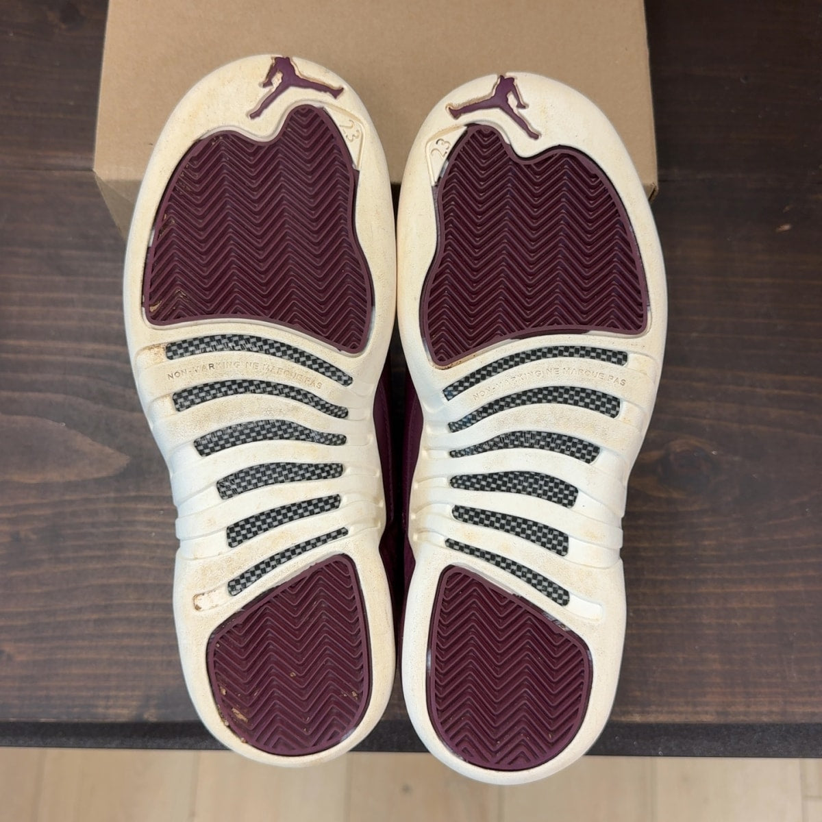 Jordan 12 Retro Bordeaux (GS) Size 5.5Y (Pre-Owned) - Image 8