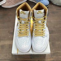Metallic Gold Jordan 1 Retro High OG (Women's) (USED)
