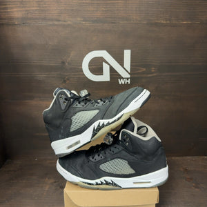 Jordan 5 Retro Moonlight (2021) Size 9.5 (Pre-Owned) - Image 1