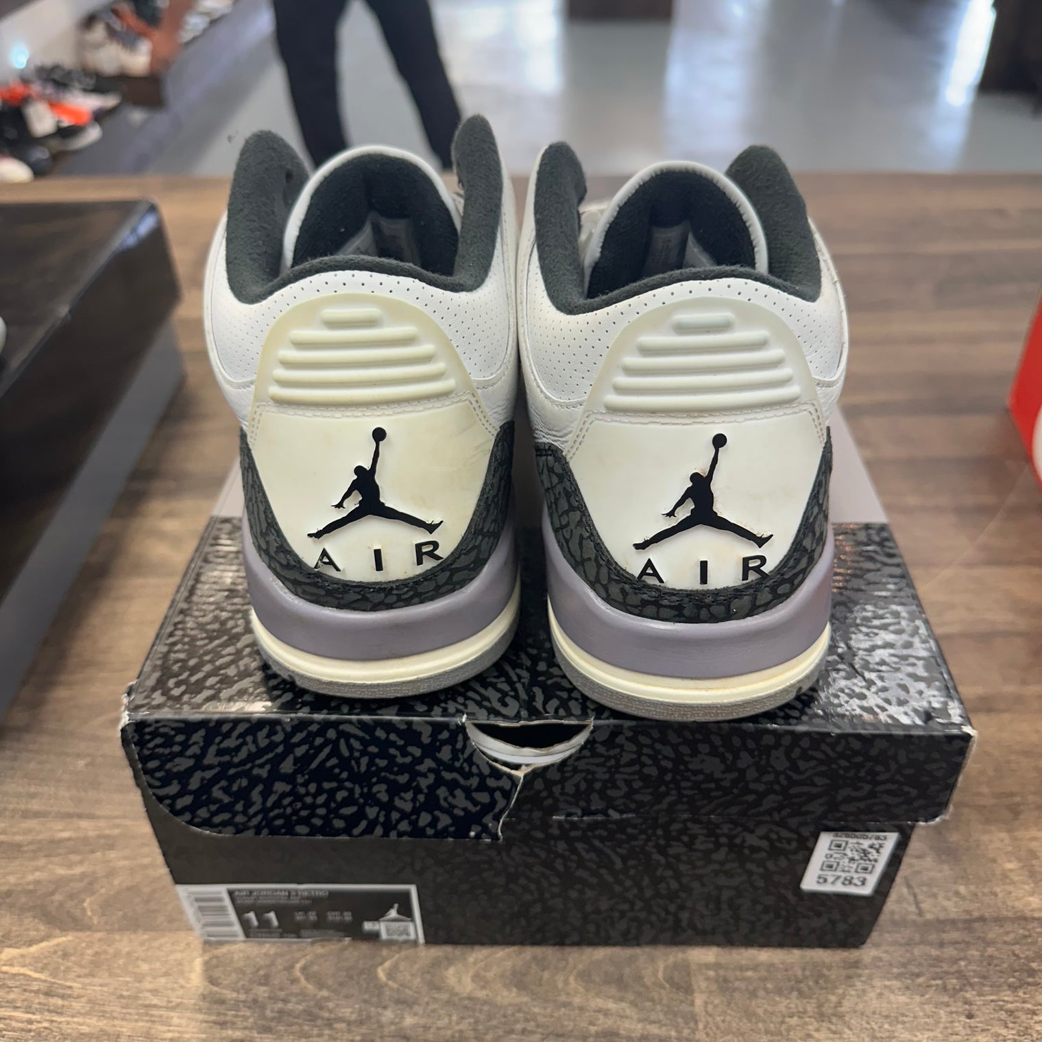 Cement Grey Jordan 3 Retro (USED)
