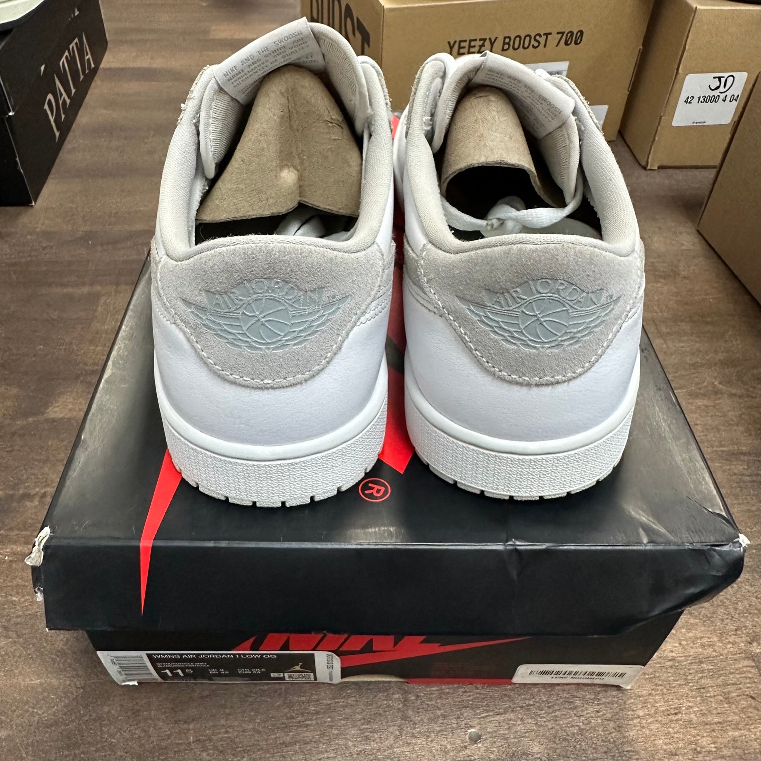 (W) Neutral Grey Jordan 1 Low OG (USED)
