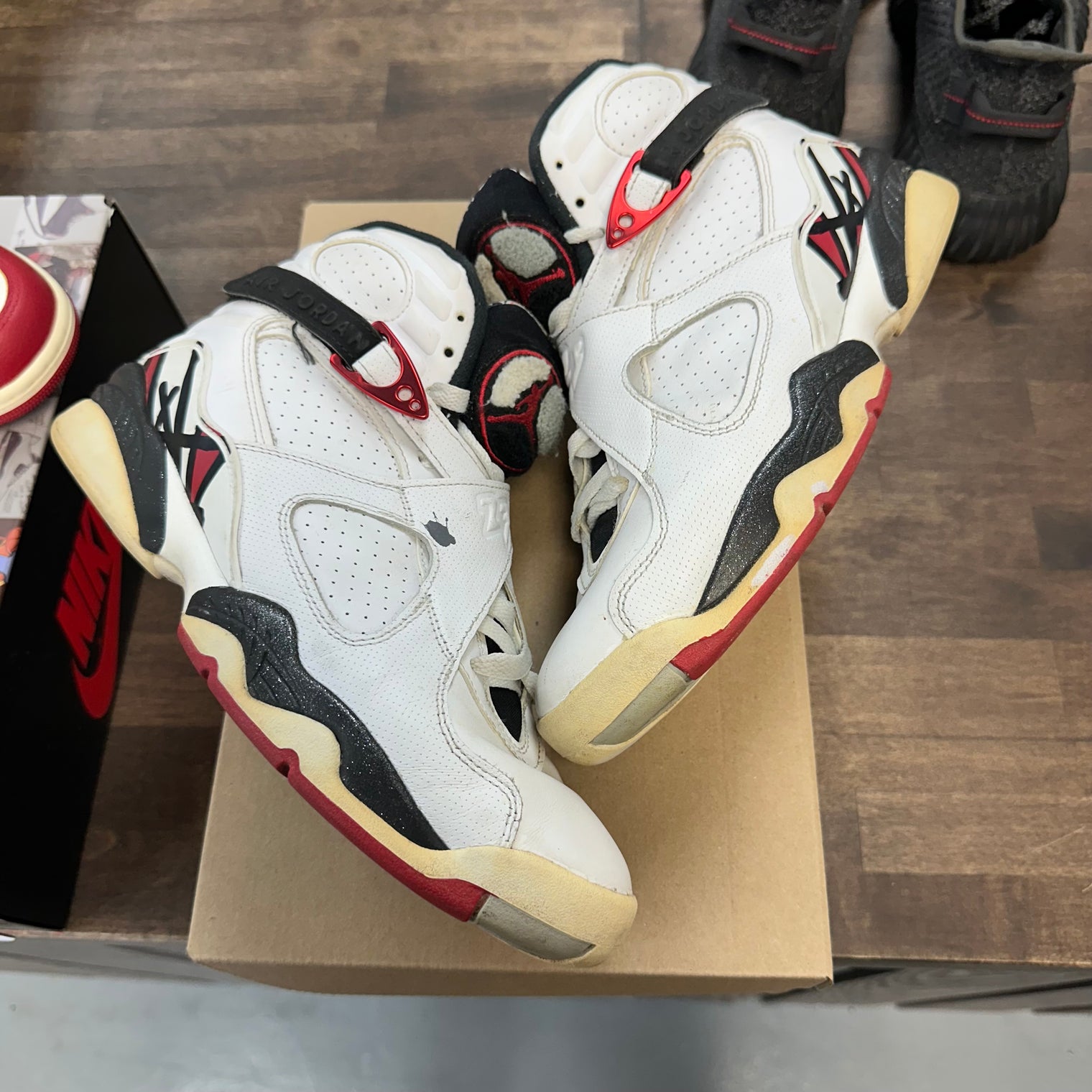 Alternate Jordan 8 (USED, No Box)