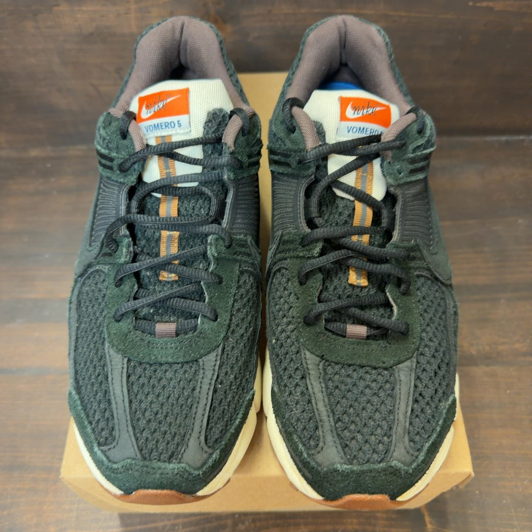 Nike Zoom Vomero 5 Black Sesame (Women's) Size 11.5W (Pre-Owned) - Image 3