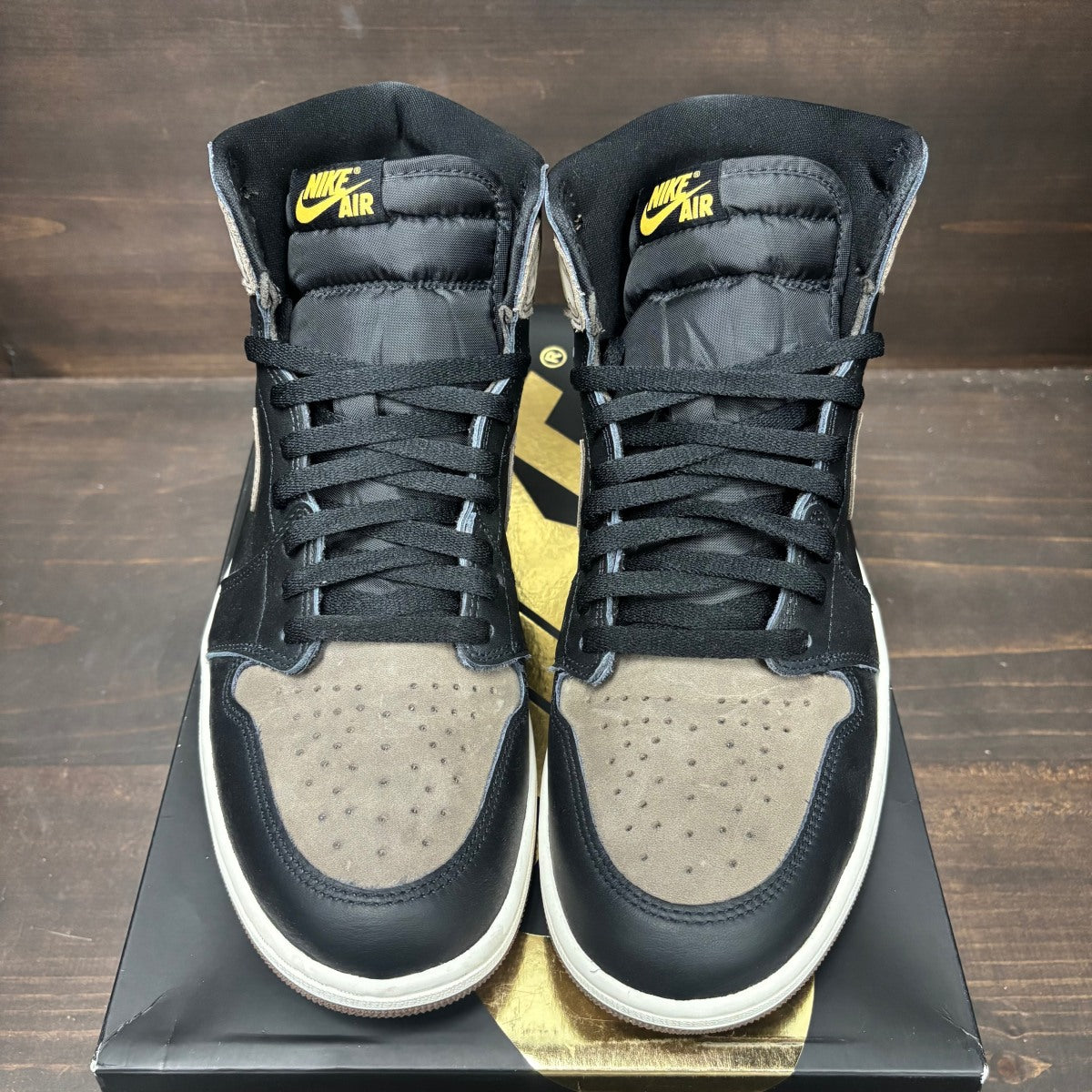 Jordan 1 Retro High OG Palomino - Image 3