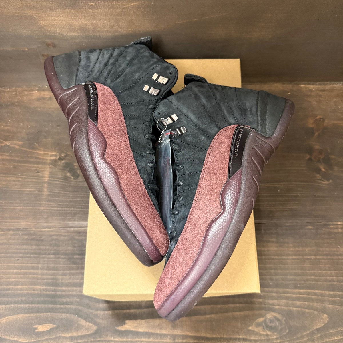 Jordan 12 Retro SP A Ma Maniére Black (Women's) Size 13W (Pre-Owned) - Image 2