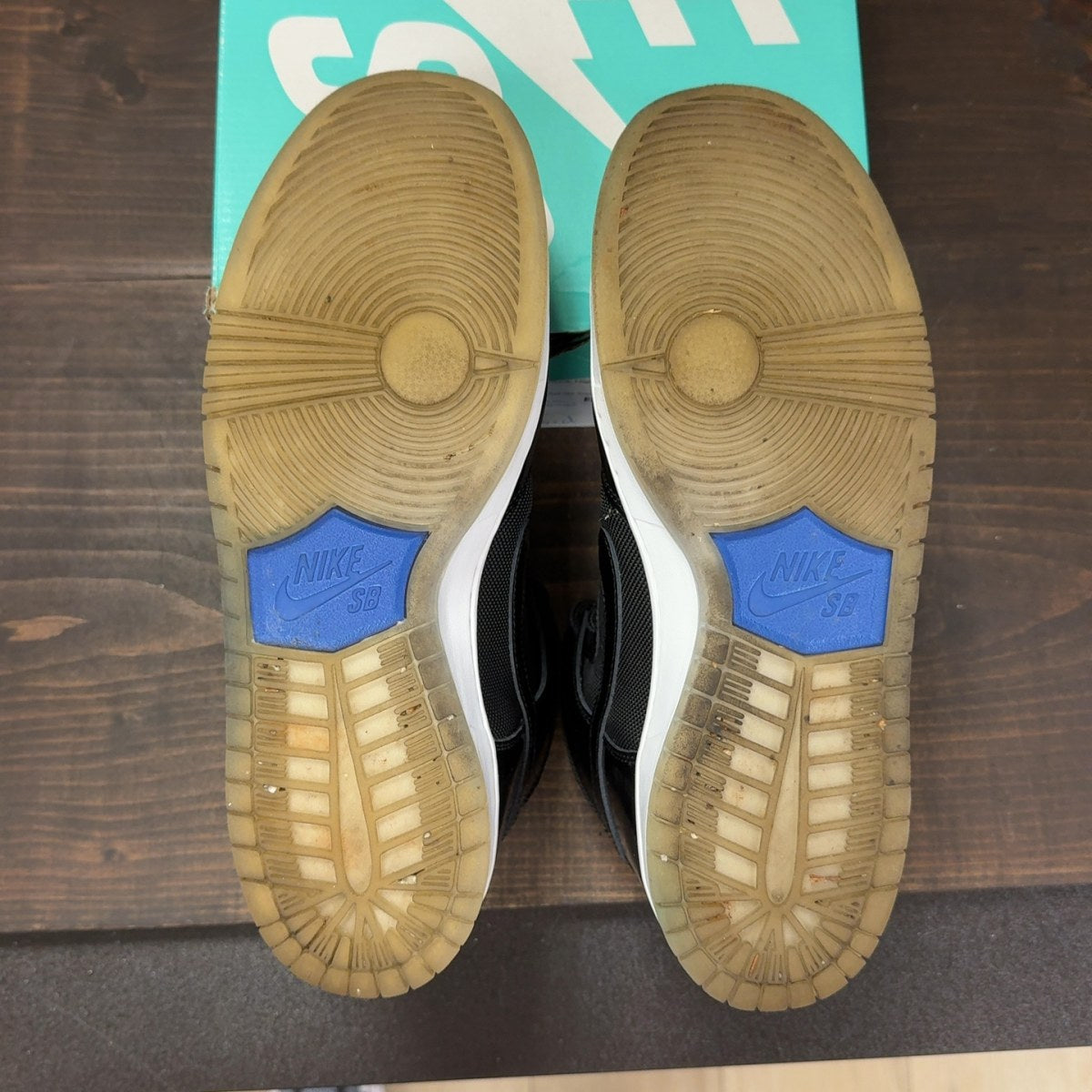 Nike SB Dunk High Space Jam - Image 8