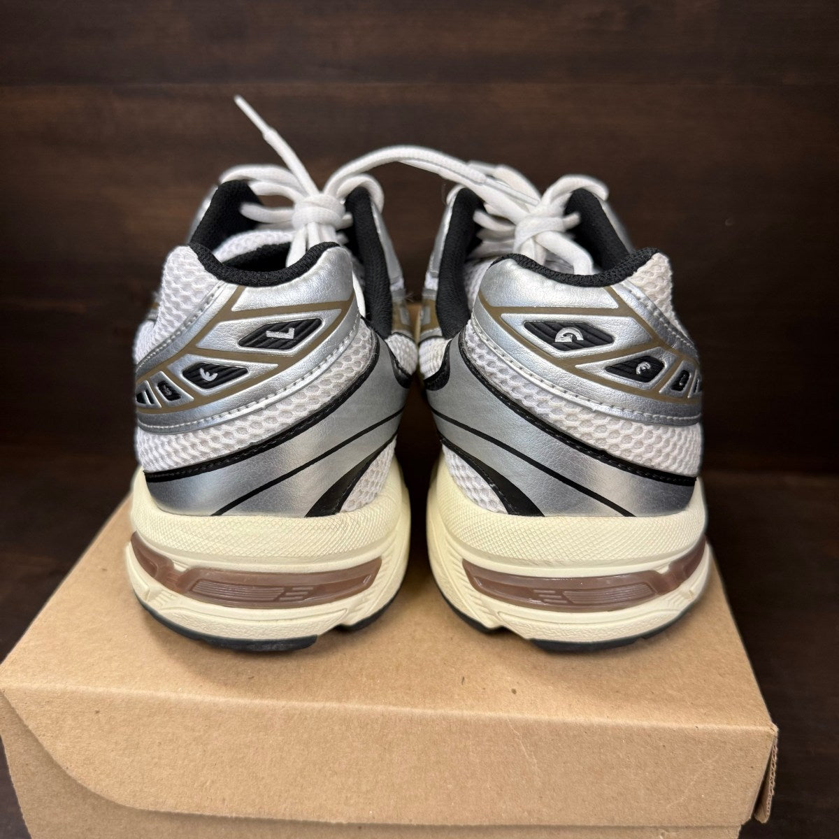 ASICS Gel-1130 White Clay Canyon Size 12 (Pre-Owned) - Image 4