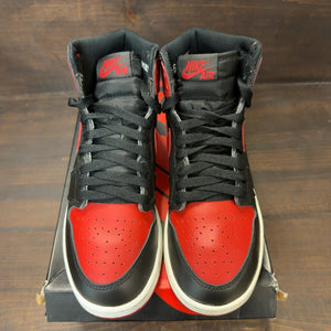 Jordan 1 Retro Bred Banned (2016) (GS) - Image 3