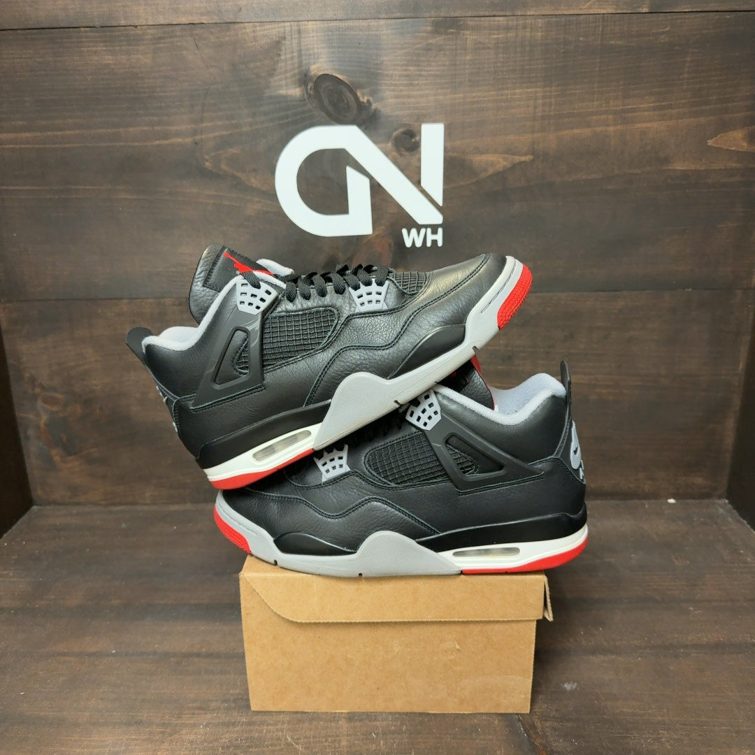 Jordan 4 Retro Bred Reimagined Size 10 (Pre-Owned) - Image 1