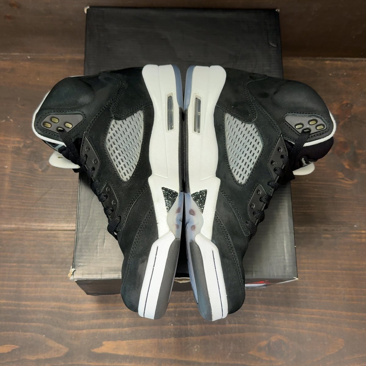 Jordan 5 Retro Oreo (2013) Size 8.5 (Pre-Owned) - aux