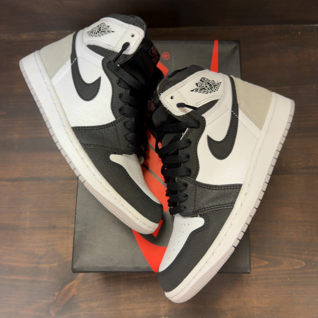 Jordan 1 Retro High OG Bleached Coral - Image 2