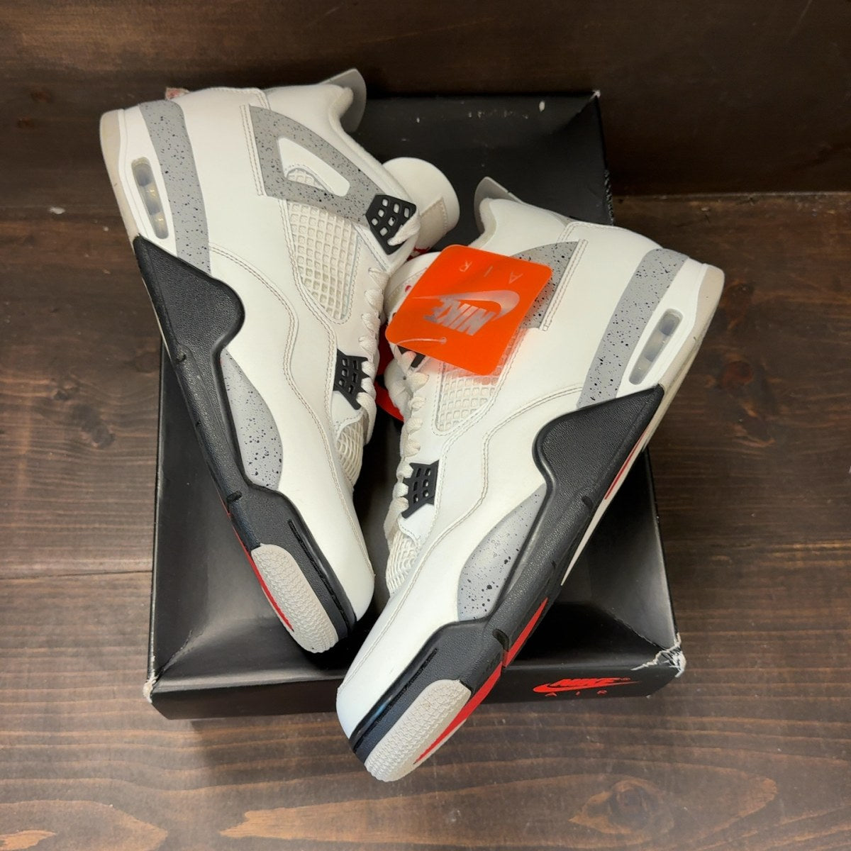 Jordan 4 Retro White Cement (2025) - Image 2