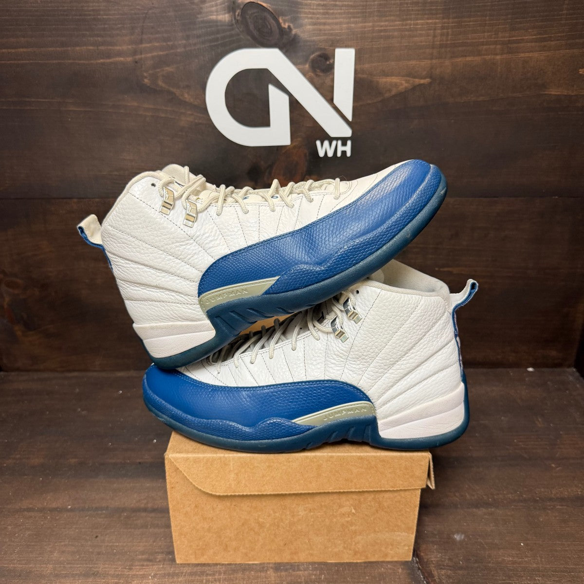 Jordan 12 Retro French Blue (2016) Size 9.5 (Pre-Owned) - Image 1