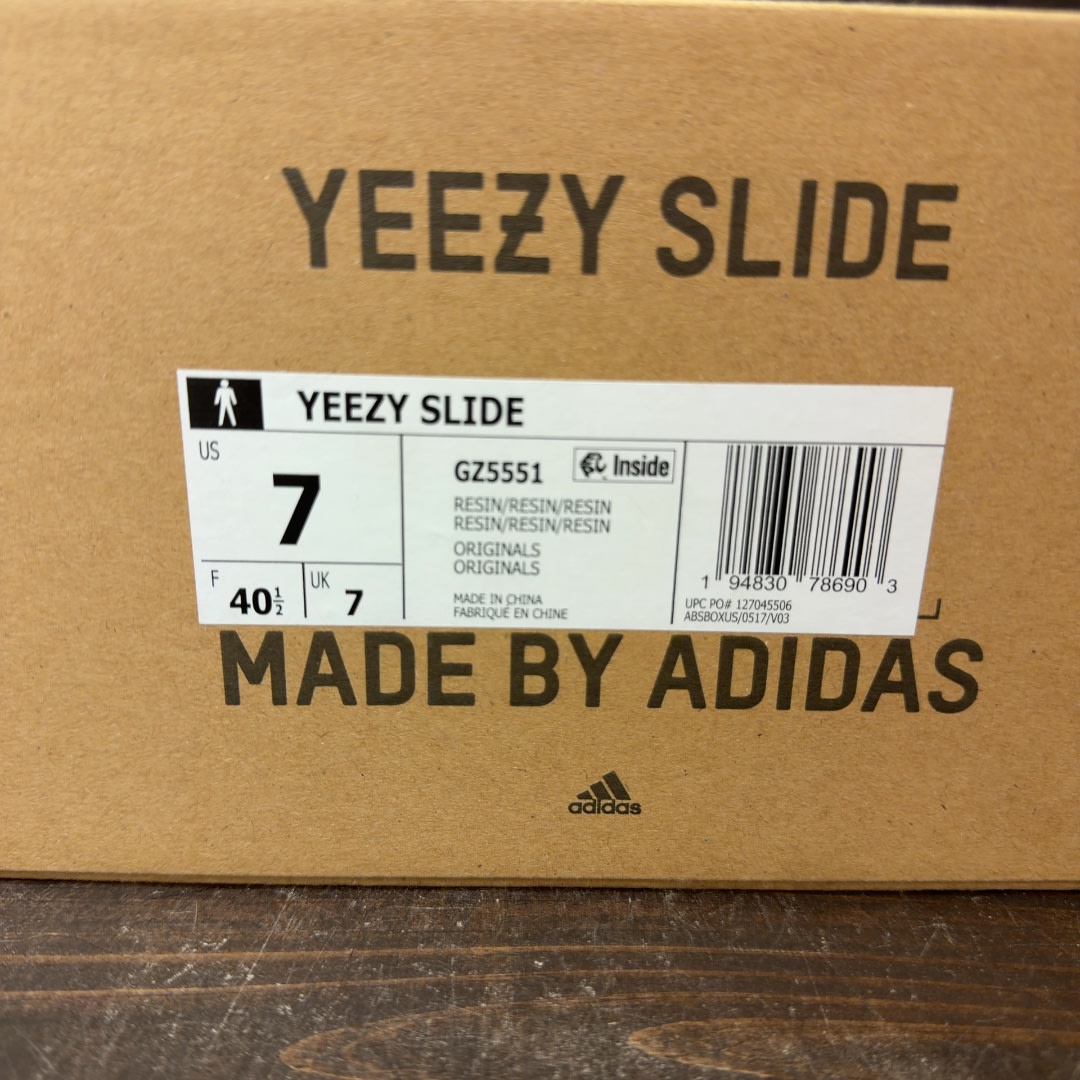 adidas Yeezy Slide Resin Size 7 (Pre-Owned)