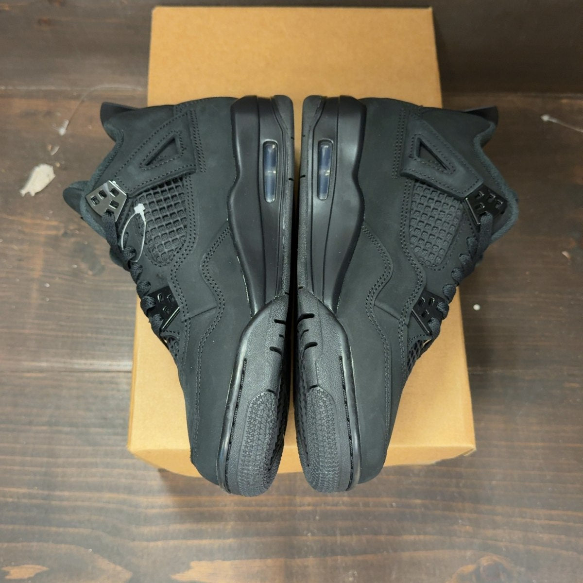 Jordan 4 Retro Black Cat (2025) (GS) Size 6.5Y - Image 4
