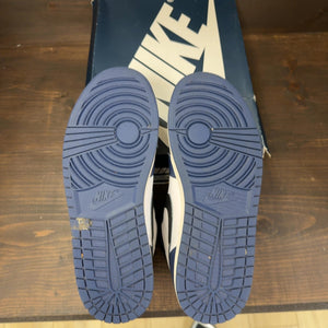 Jordan 1 Retro High OG Midnight Navy - Image 6
