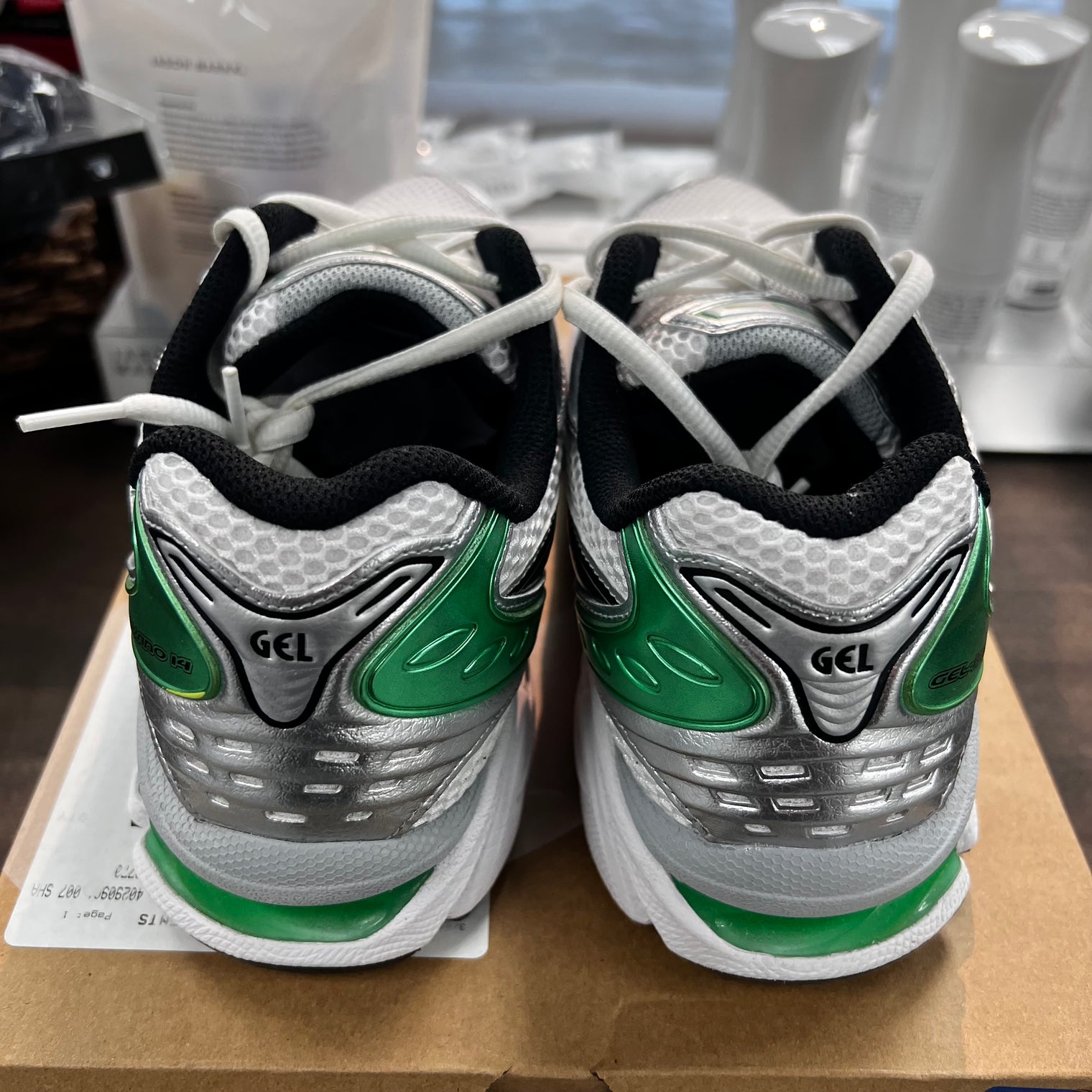 Malachite Green ASICS Gel Kayonno-14 (USED)