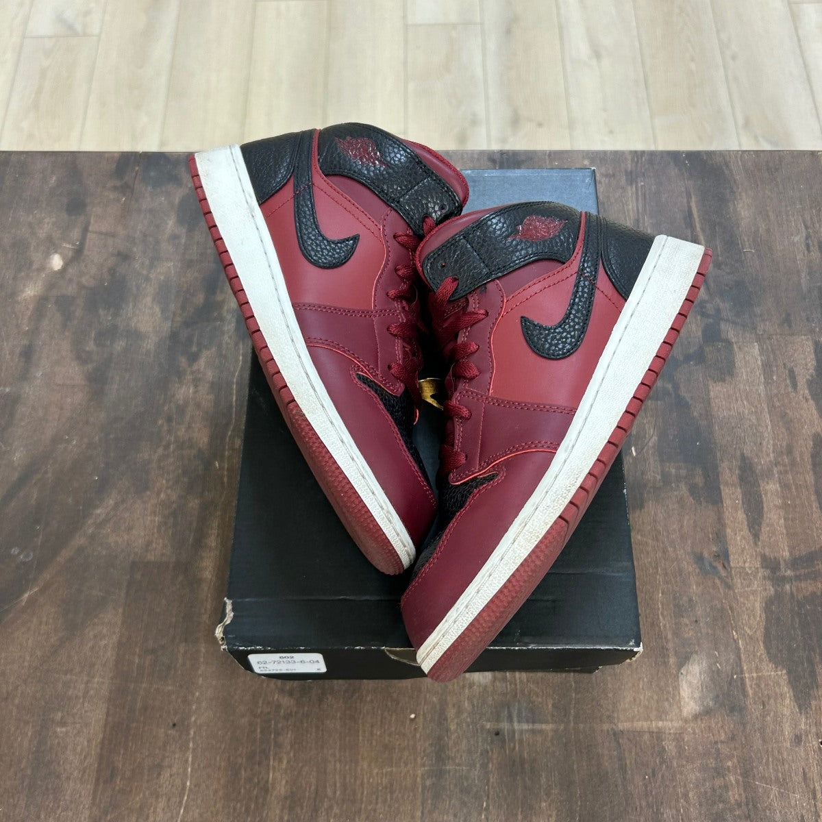Jordan 1 Mid Team Red Black White (GS) - Image 1