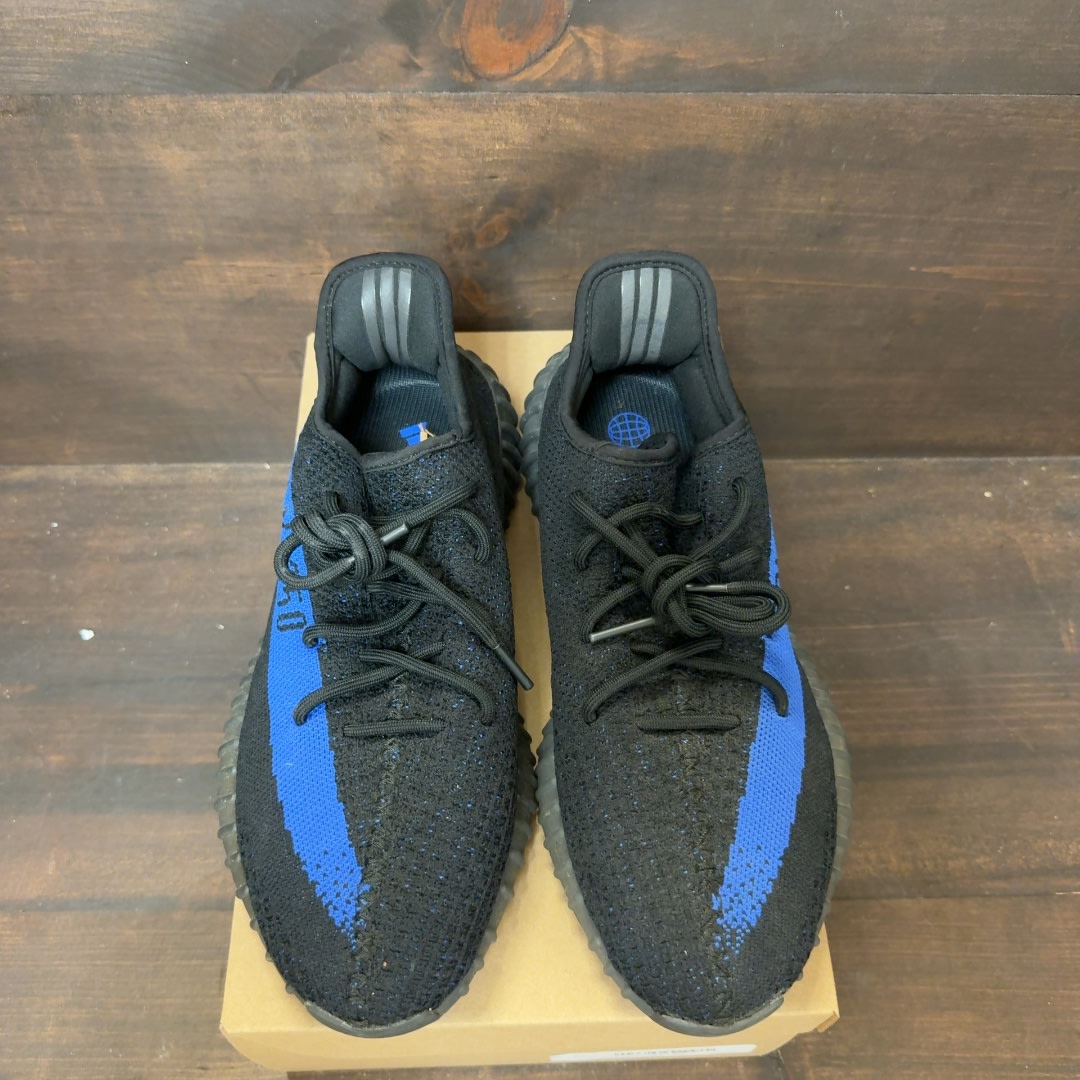 adidas Yeezy Boost 350 V2 Dazzling Blue Size 11 (Pre-Owned) - Image 3