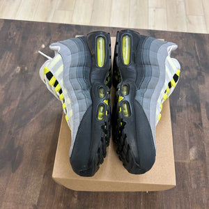 Nike Air Max 95 OG Neon (2020) Size 11 (Pre-Owned) - Image 3