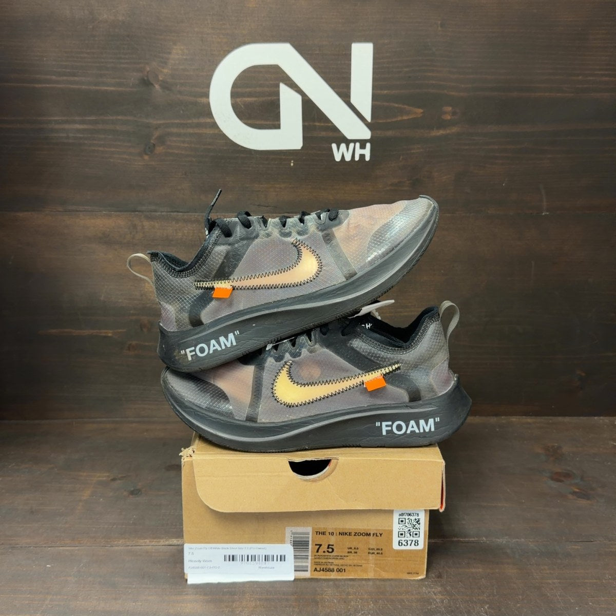 Nike Zoom Fly Off-White Black Silver - Image 1