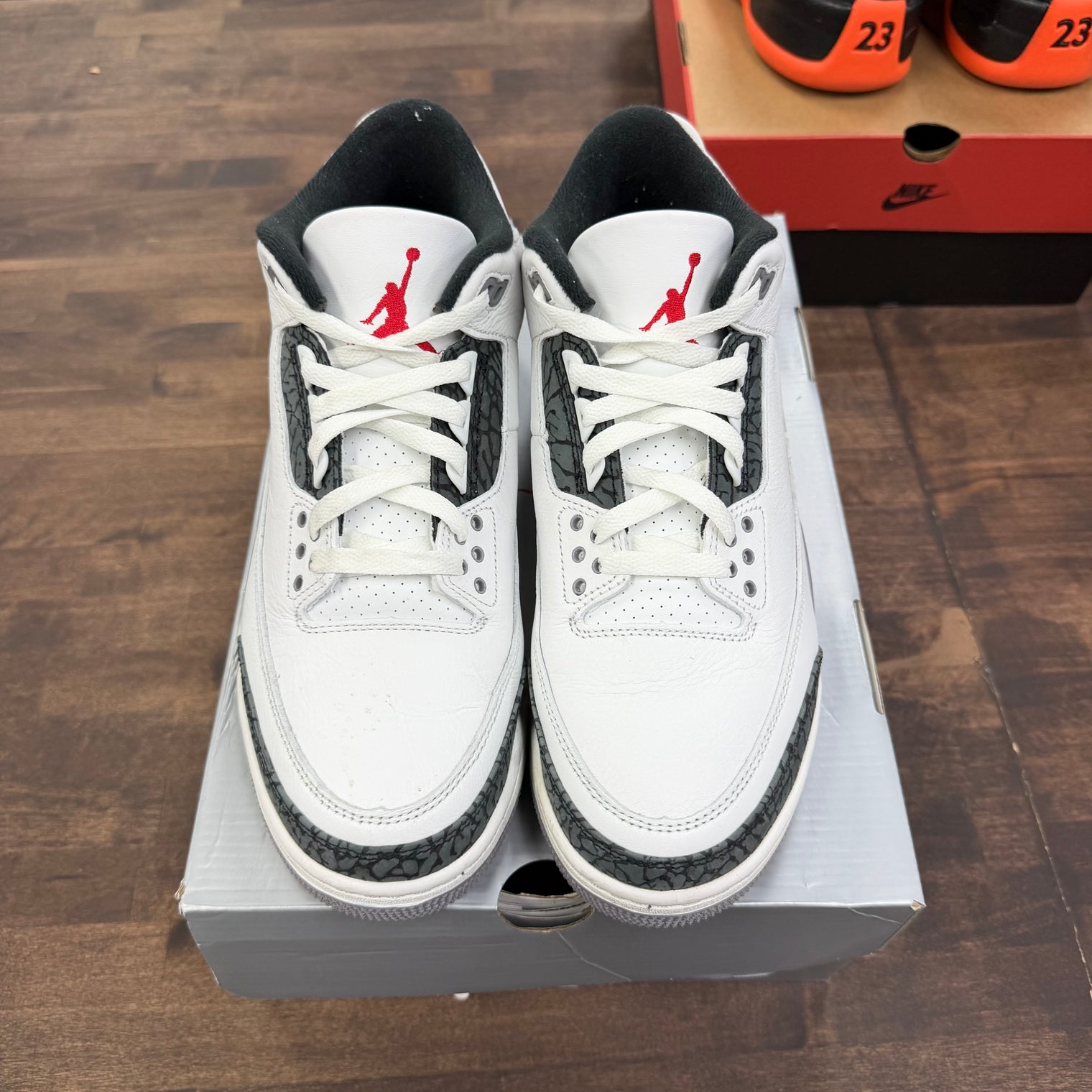 Cement Grey Jordan 3 Retro (USED, Replacement Box)