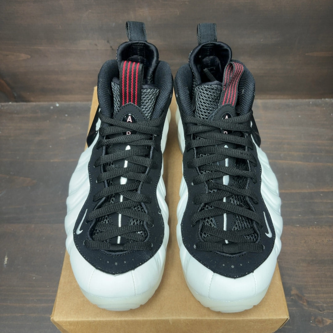 Nike Air Foamposite Pro Pearl (2025) Size 9 (Pre-Owned) - Image 3