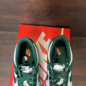 Nike Dunk Low Michigan State (GS) - Image 4