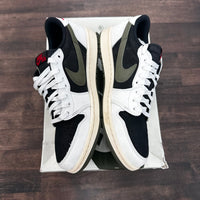 (W) Olive Travis Scott Jordan 1 Low OG (USED)