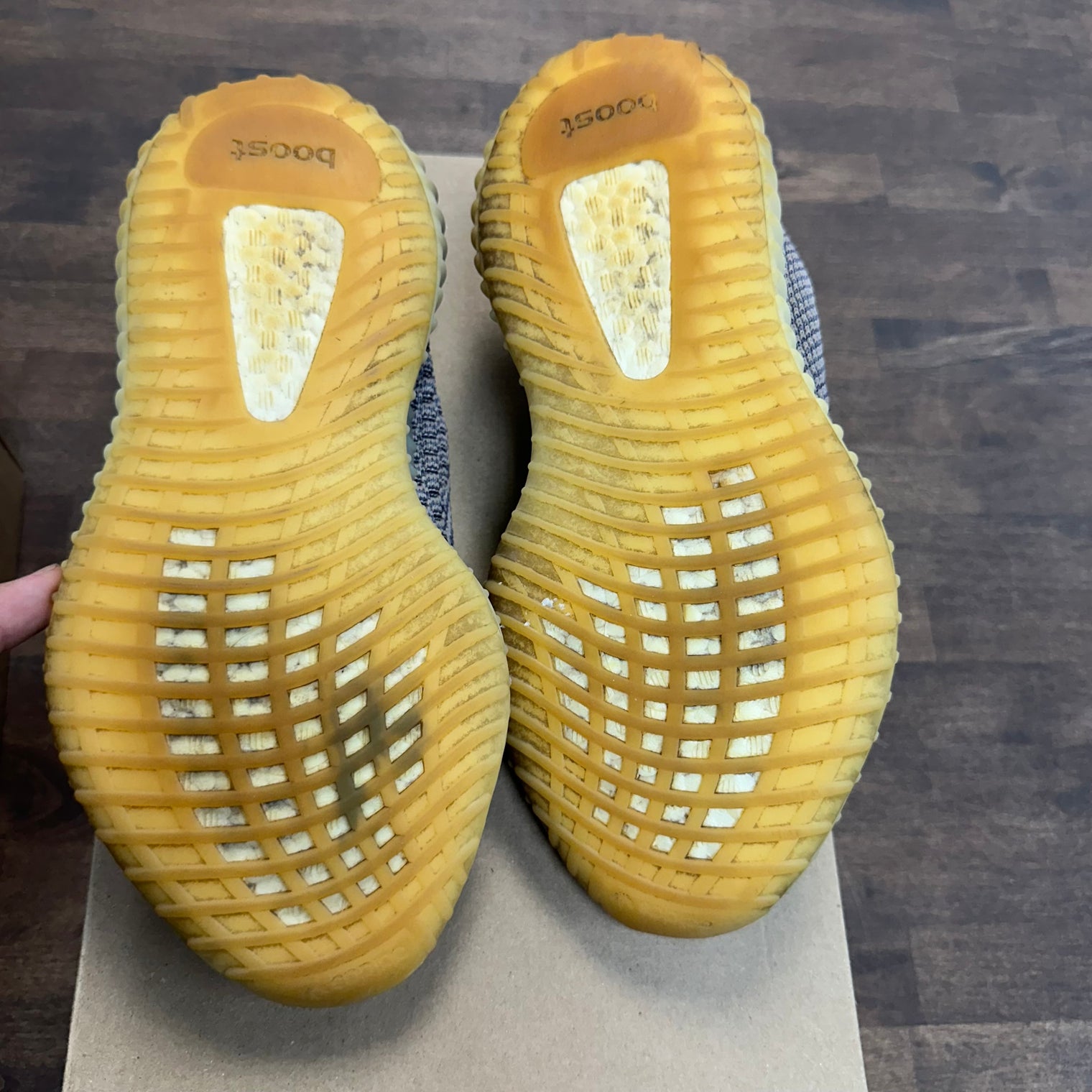 Ash Pearl Yeezy 350 (USED, No Box)